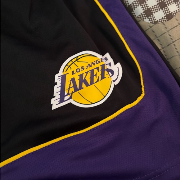Los Angeles Lakers Black and Purple Shorts - Picture 3 of 3